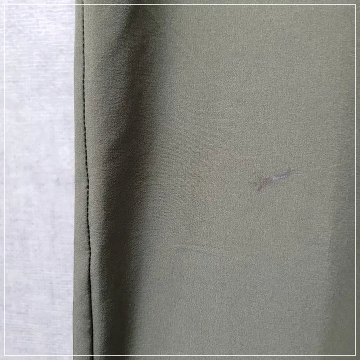 [SOLD OUT] 925. 네파 이젠벅 카키 스판팬츠 남성34
