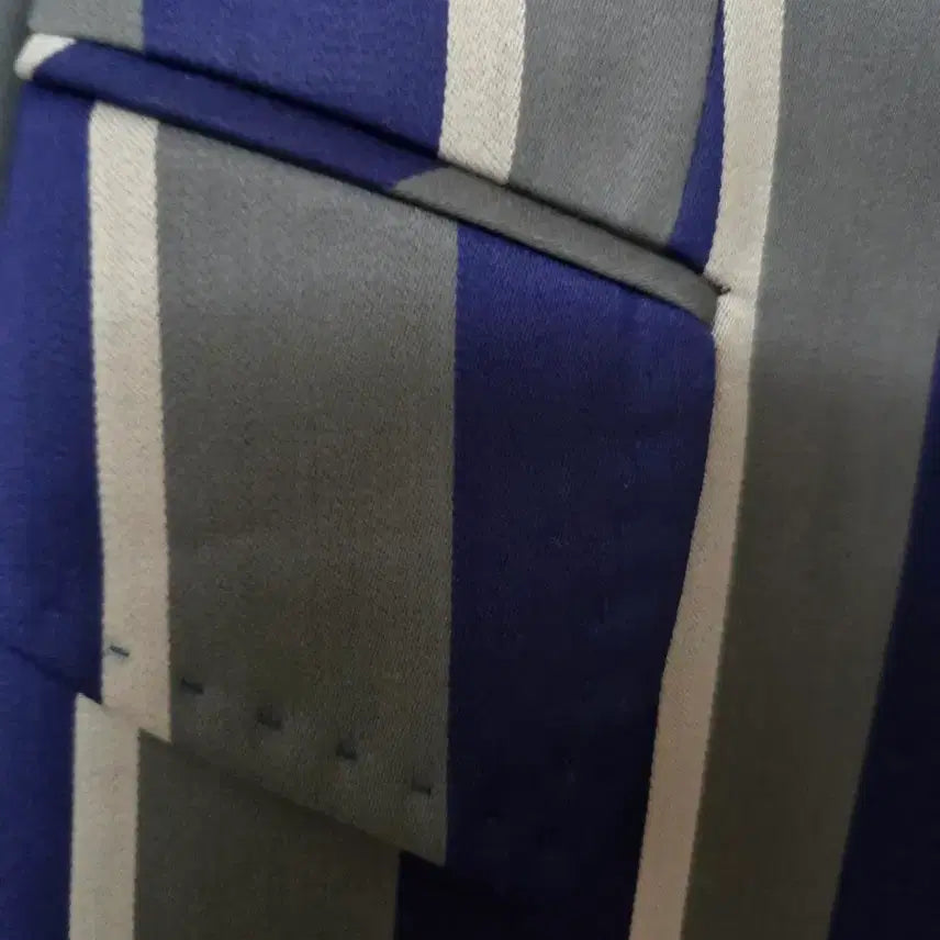 [BUNJANG] Misha Striped Emblem Jacket (Size 55) / 미샤 스트라이프 엠블럼 자켓 55