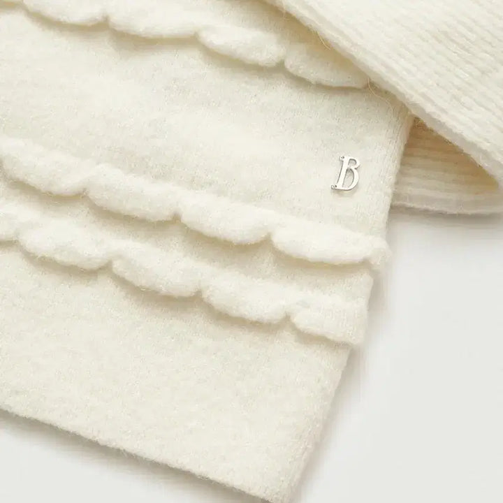 [BUNJANG] THEBARNET Ribbon Off Shoulder Knit Top / 더바넷 리본 오프숄더 니트 탑