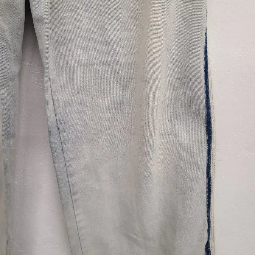 [SOLD OUT] [여성66 size] 뒷밴딩 워싱 데님 팬츠 청바지