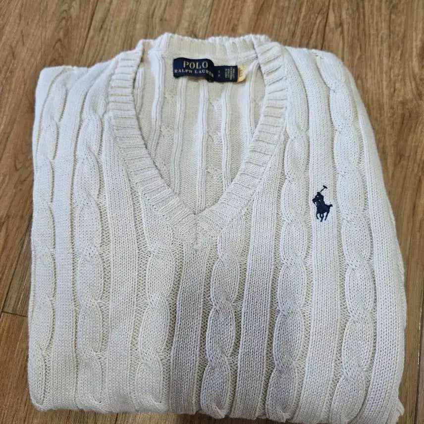 [BUNJANG] Polo Ralph Lauren Ivory Cable Knit Sweater / 폴로 랄프로렌 아이보리 꽈배기 케이블 브이넥 니트 S