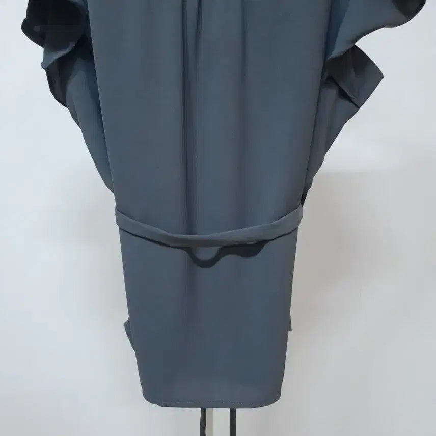 [SOLD OUT] 새상품 러플  블라우스 그레이
