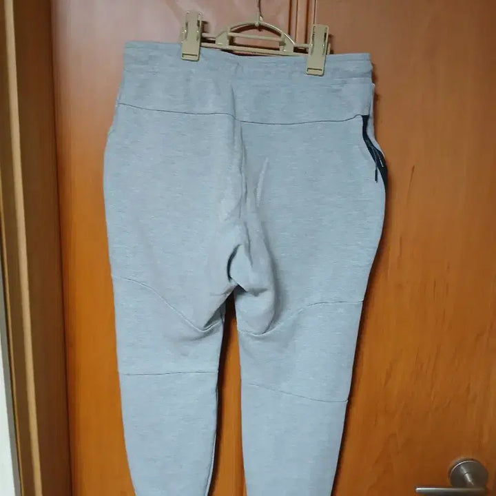 [SOLD OUT] 나이키 테크 플리스 조거 회색