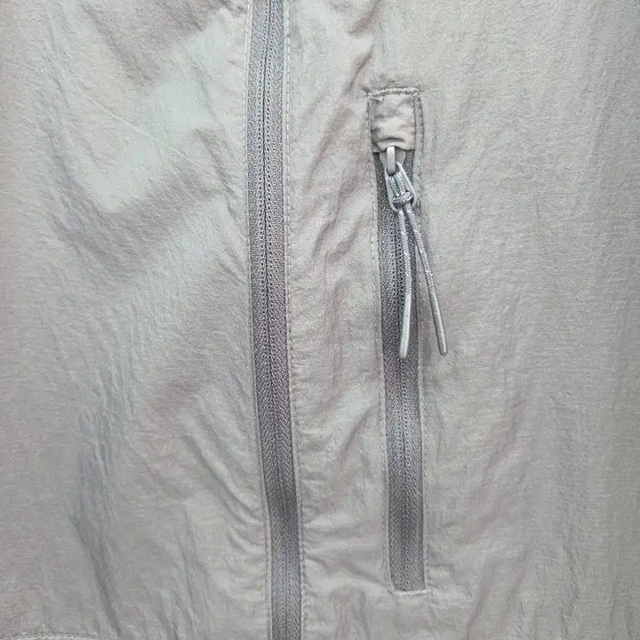 [SOLD OUT] M 2026 무신사 스탠다드 시티레저 라이트웨이트 윈드브레이커 바람막이