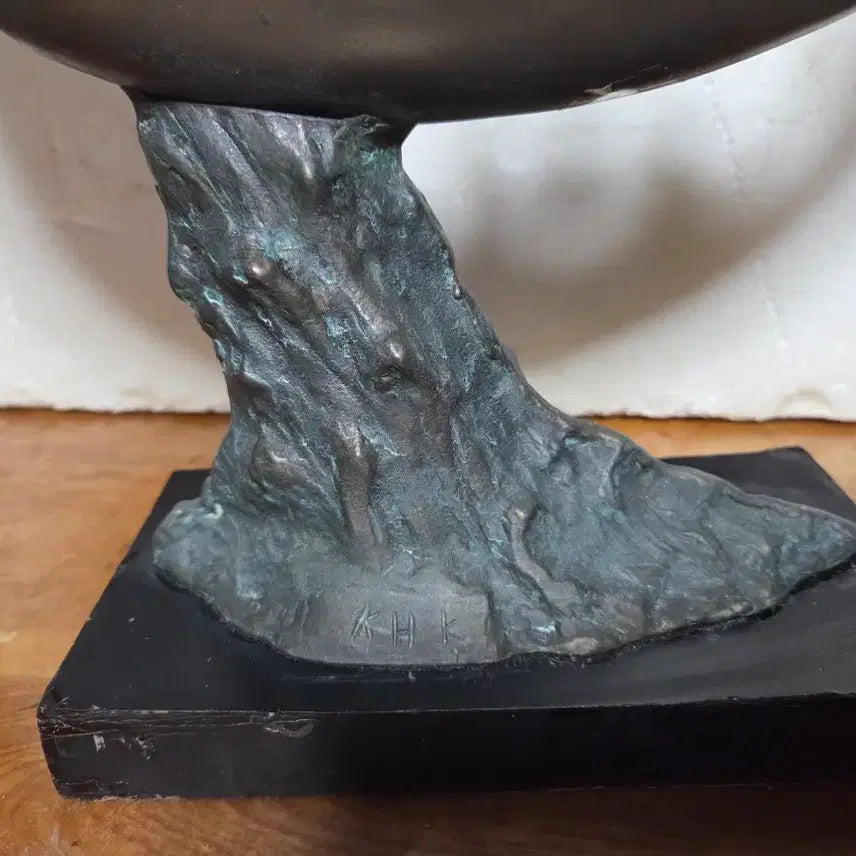 [BUNJANG] Moon and Angel Bronze Sculpture / 달과 천사 브론즈 조각상 장식품