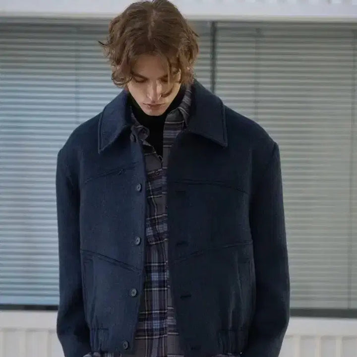 [BUNJANG] Waveis Signature Line Wool Crop Jacket Navy / (1) 웨이비니스 시그니처 라인 울 크롭 자켓 네이비