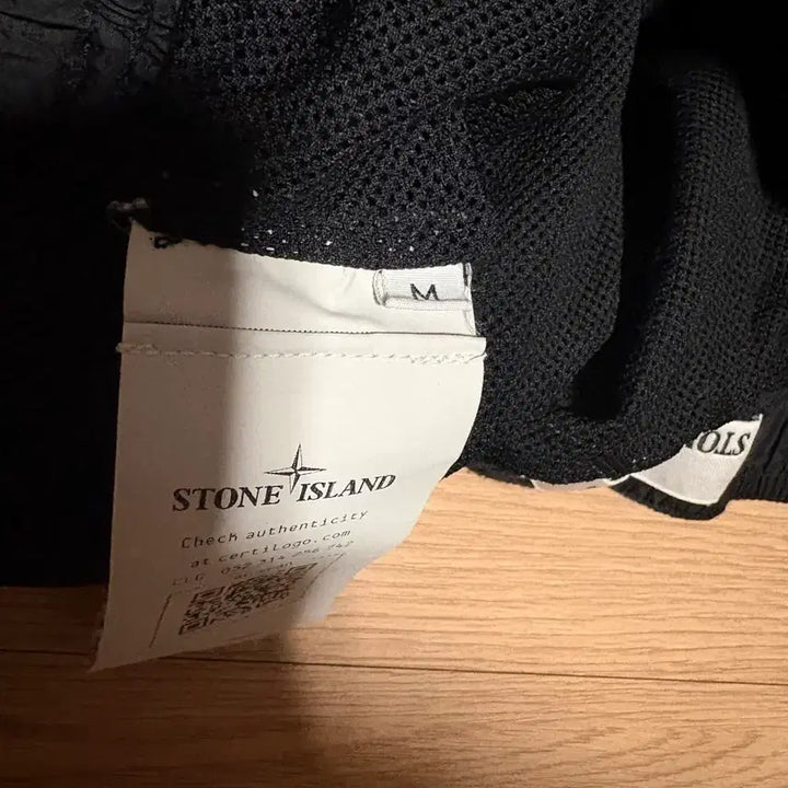 [BUNJANG] Stone Island Nylon Metal Shorts / [M] 스톤아일랜드 나일론메탈 블랙 반바지