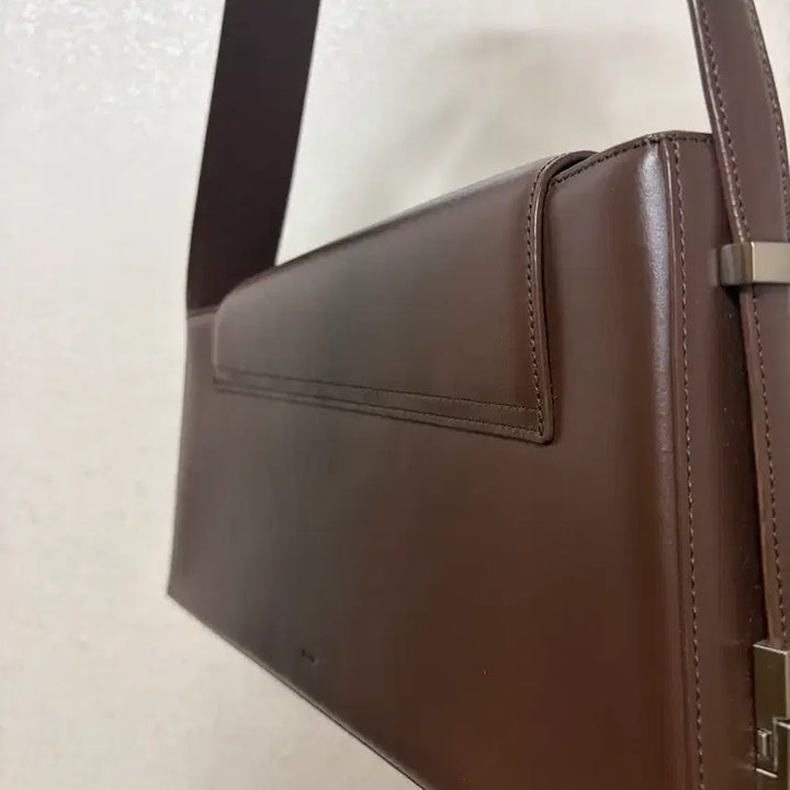 [BUNJANG] Osoi Shoulder Bag / 오소이 숄더백