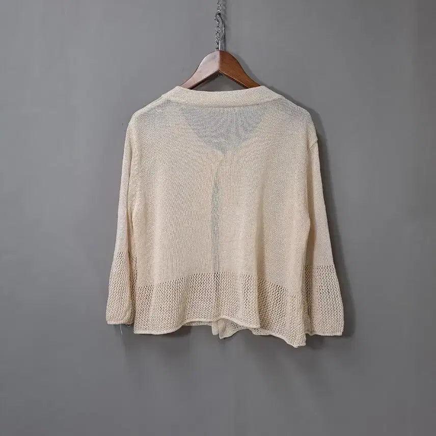 [SOLD OUT] 아이보리색 숏 니트 가디건