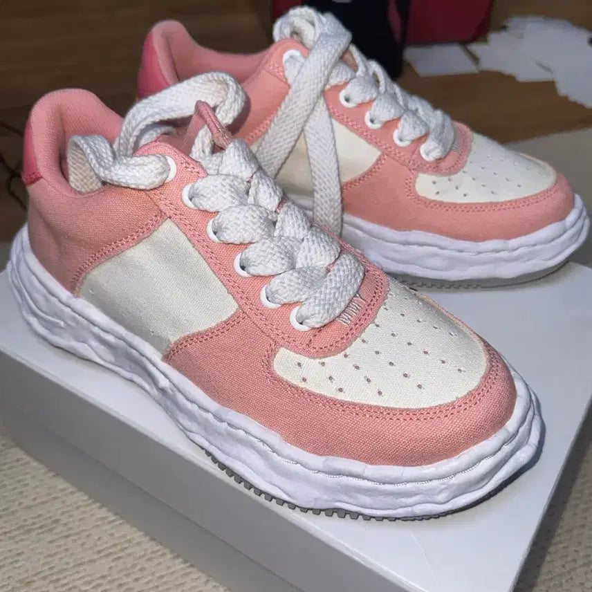 [BUNJANG] Maison Mihara Yasuhiro Wayne Canvas Sneakers Pink/White EU43 / 메종 미하라 야스히로 웨인 캔버스 핑크화이트 EU43 275mm