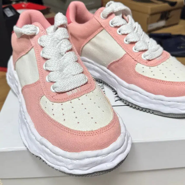 [BUNJANG] Maison Mihara Yasuhiro Wayne Canvas Sneakers Pink/White EU43 / 메종 미하라 야스히로 웨인 캔버스 핑크화이트 EU43 275mm