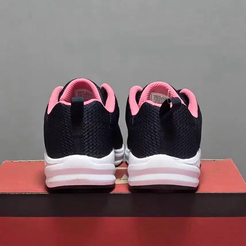 [BUNJANG] Worldcup Sneakers (Navy Pink) [New] / 월드컵 운동화 [새상품]