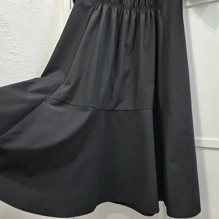 [BUNJANG] Renny Ron Knit Color Block Long Dress / 레니본 니트 배색 롱 원피스