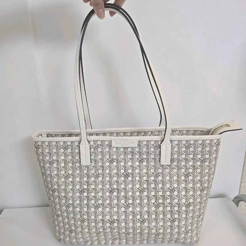 [BUNJANG] Tory Burch Ever Ready Tote Bag White / 토리버치 에버레디 토트백 화이트