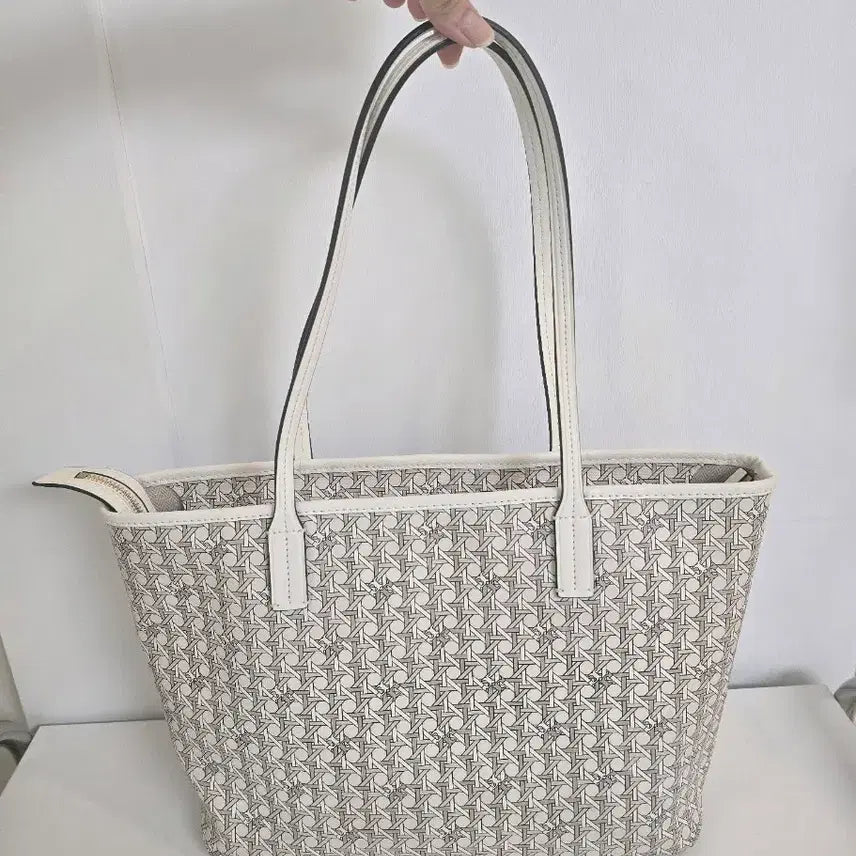 [BUNJANG] Tory Burch Ever Ready Tote Bag White / 토리버치 에버레디 토트백 화이트