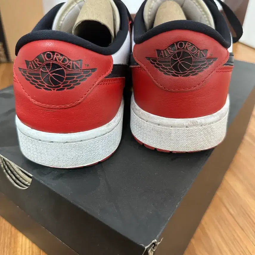 [BUNJANG] Nike Air Jordan 1 Low Chicago Sneakers / [280]나이키 에어 조던 1 로우 시카고