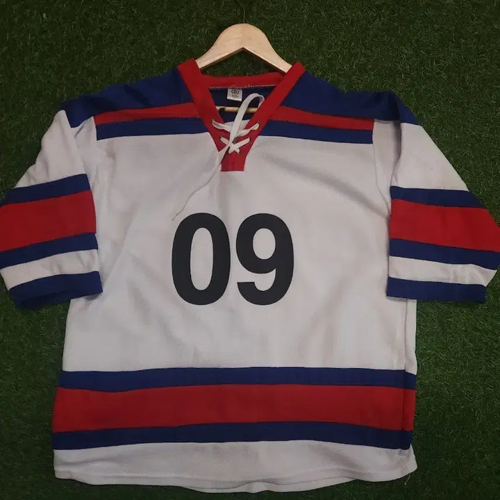 [SOLD OUT] 하키 유니폼 09 화이트/레드/블루
