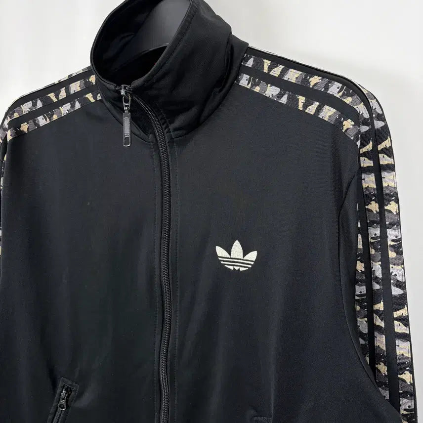 [BUNJANG] Adidas Camo Firebird Big Logo Jersey / a255) 아디다스 카모 파이어버드 빅로고 져지
