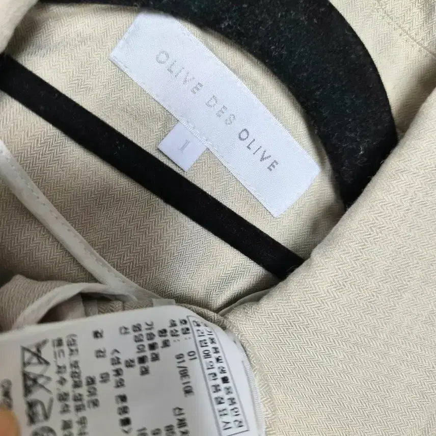 [SOLD OUT] 올리브데올리브 린넨 반팔 자켓 1