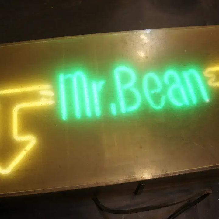 [BUNJANG] Mr. Bean Vintage Neon Sign Retro Light / MR-BEAN미스터 빈 빈티지네온사인 빈티지조명 레트로소품 빈티지소품UU