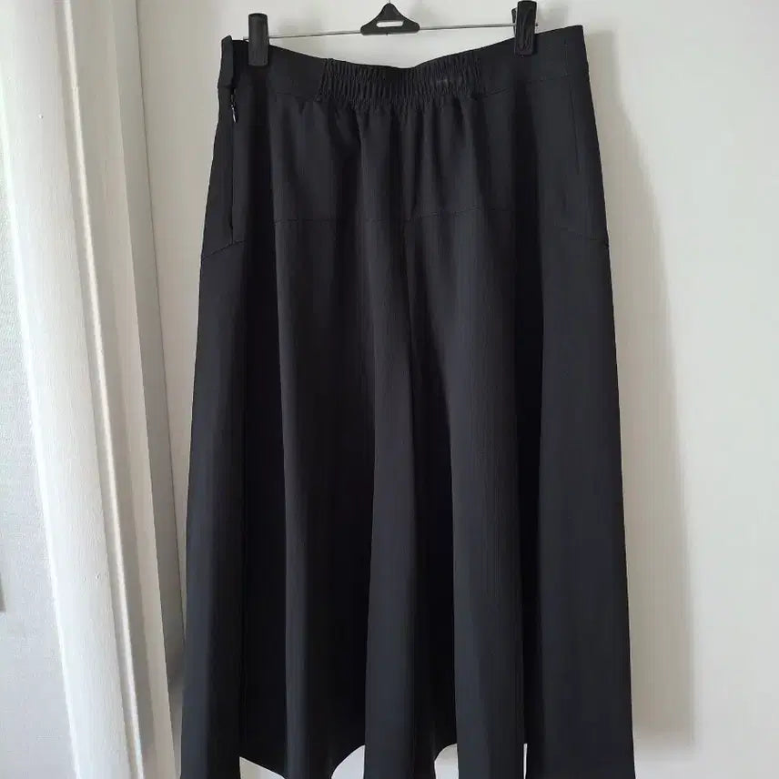 [SOLD OUT] 모르간 스커트같은바지 28~29(새상품)