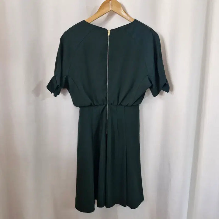 [BUNJANG] DEWL Collar Pintuck Short Sleeve Dress Dark Green / 듀엘 카라넥 핀턱 반팔 원피스 다크그린