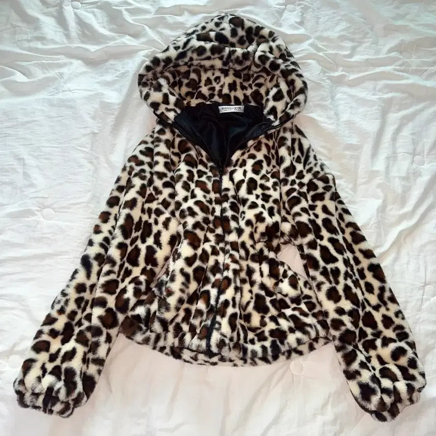 [BUNJANG] Vintage Leopard Print Fur Hooded Jacket / 호피무늬 퍼 후드집업 빈티지 오네갸루 y2k 로리타 라떼갸루 퍼자켓 펑크
