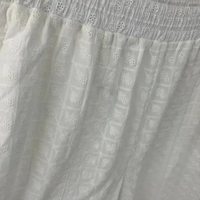 [BUNJANG] Thursday Island White Lace Pants / 써스데이아일랜드 화이트 레이스 팬츠