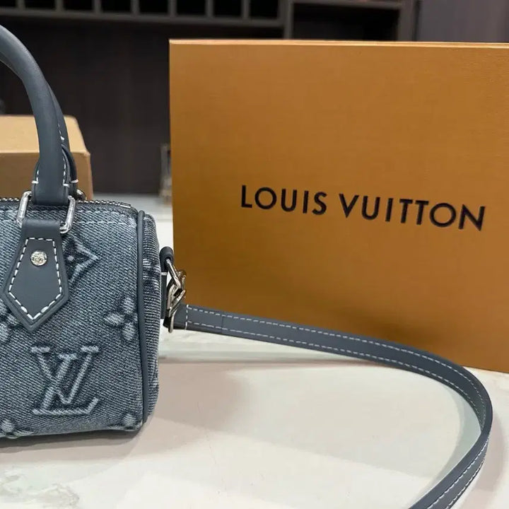 [BUNJANG] Louis Vuitton Keepall Bandouliere 25 Denim Travel Bag / 키폴 반둘리에 25 데님