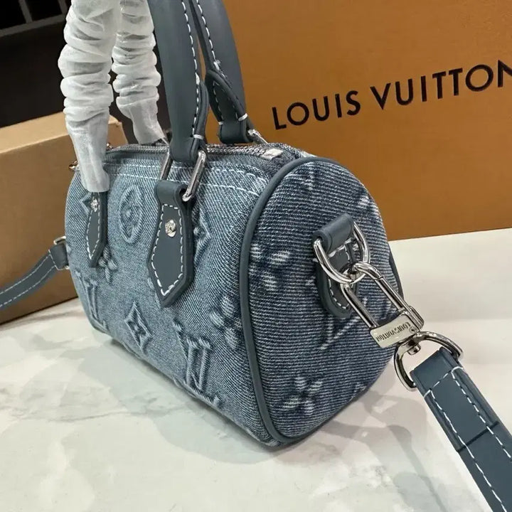 [BUNJANG] Louis Vuitton Keepall Bandouliere 25 Denim Travel Bag / 키폴 반둘리에 25 데님