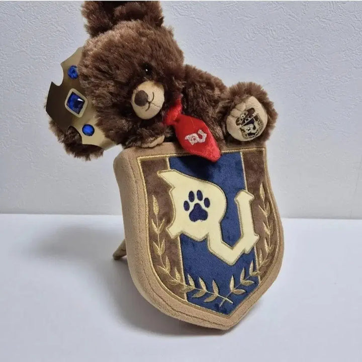 [SOLD OUT] 디즈니 유니베어 일본 갈색 곰인형 + 왕관 &amp; 넥타이