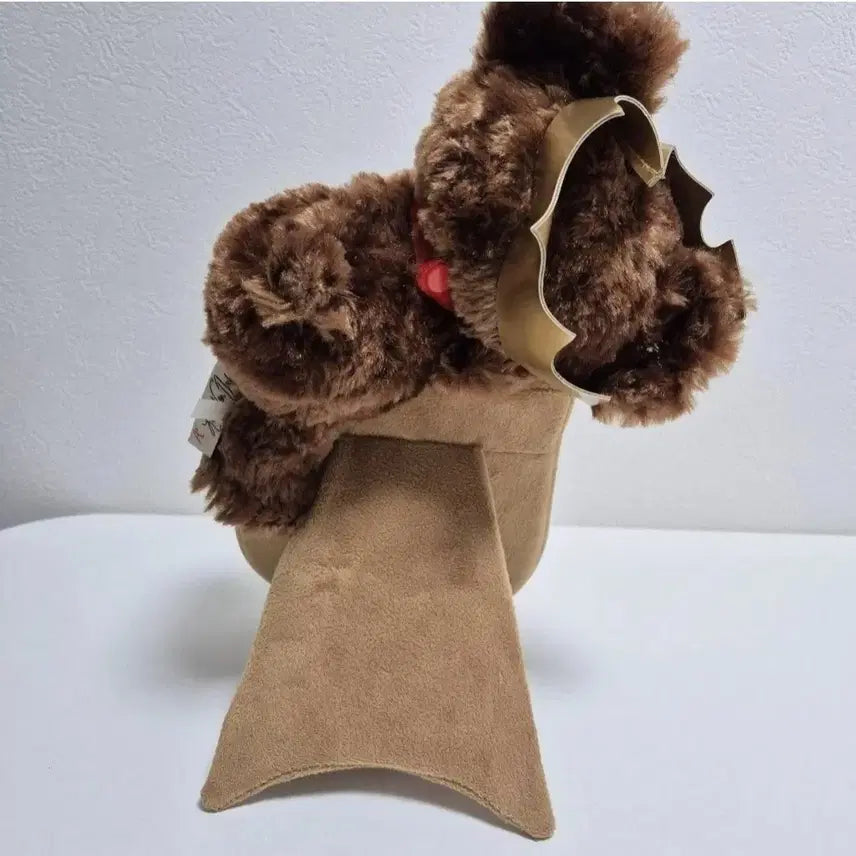[SOLD OUT] 디즈니 유니베어 일본 갈색 곰인형 + 왕관 &amp; 넥타이