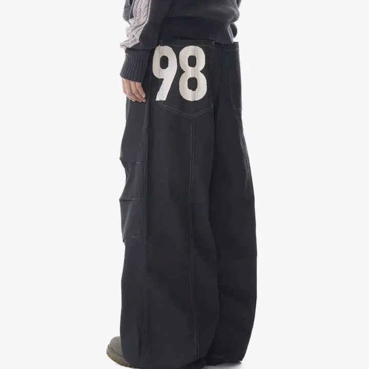 [BUNJANG] Akom 98 Printed Knee Pin-tuck Denim Pants / 아캄 98 Printed Knee Pin-tuck Denim Pants