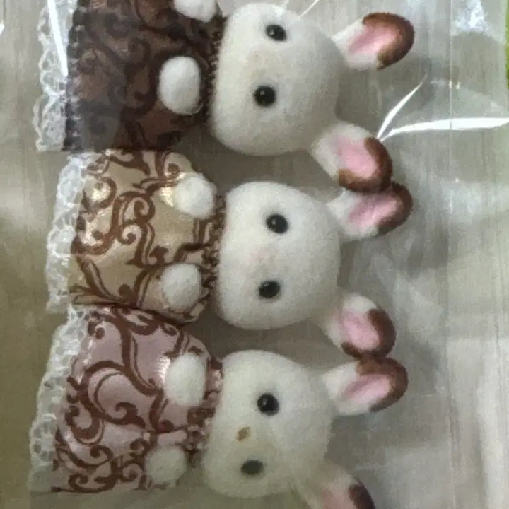 [BUNJANG] Sylvanian Families Chocolate Rabbit 40th Anniversary Newborn Rabbits / 실바니안 초콜릿 토끼 40주년 신생아 토끼들