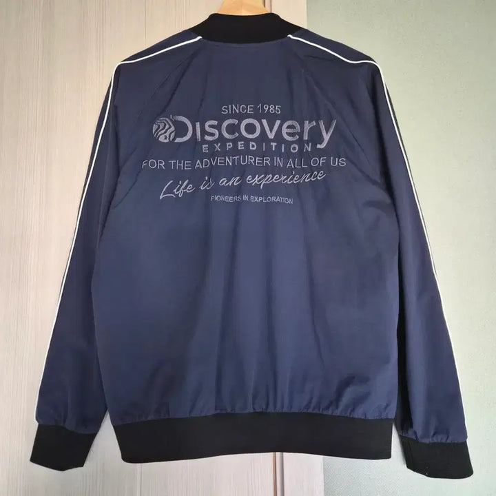 [BUNJANG] Discovery Expedition Navy Windbreaker Jacket Size 95 Unisex / 디스커버리 바람막이 점퍼 95 네이비 남녀공용 상태좋음 인기템