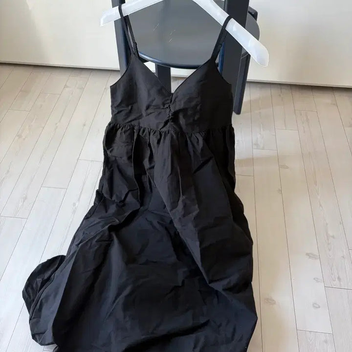 [BUNJANG] theohyou Demure Sleeveless Dress / 더오유 theohyou 드뮤어 나시원피스