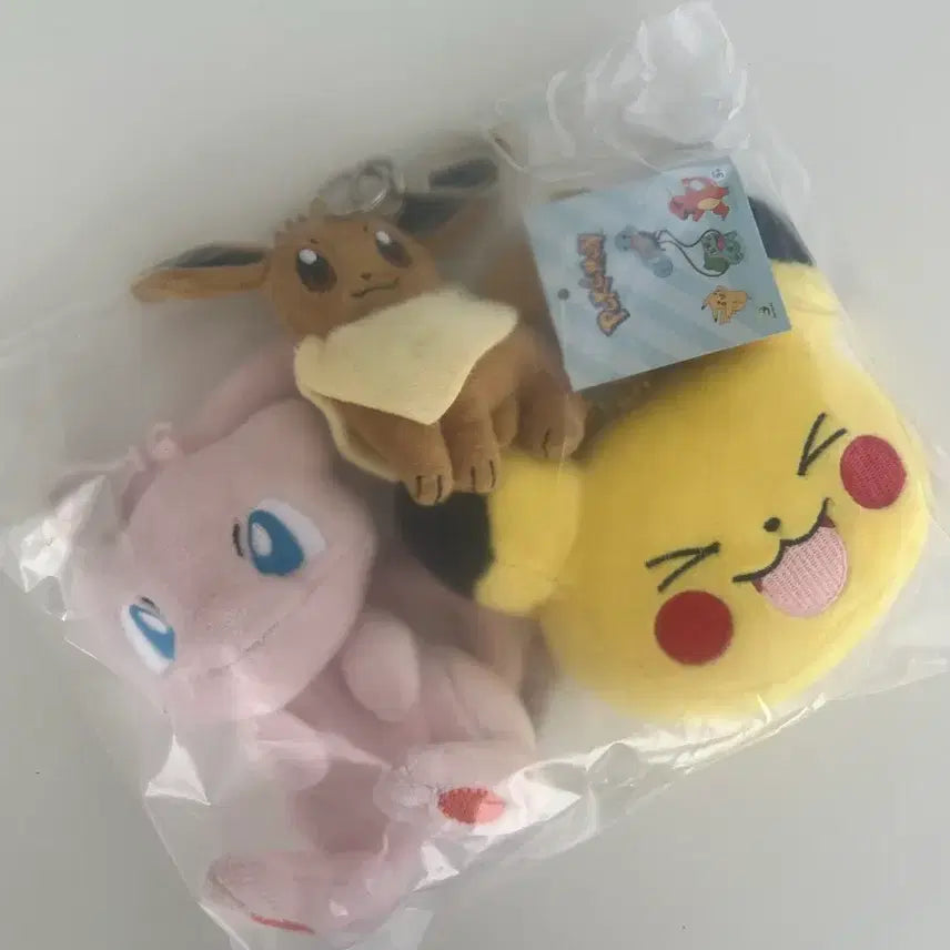 [BUNJANG] Pokemon Eevee Pikachu Mew Plush Keyring Bundle / 포켓몬스터 이브이 피카츄 뮤 봉제인형 키링 일괄 판매합니다