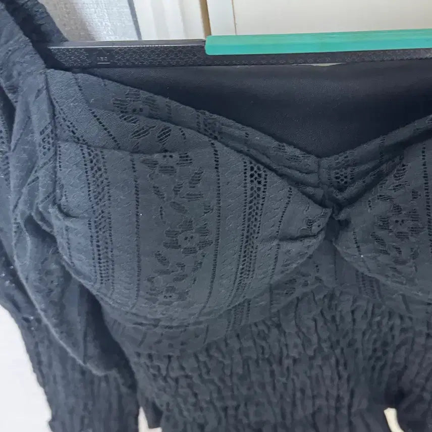 [SOLD OUT] 스키니피그 블라우스
