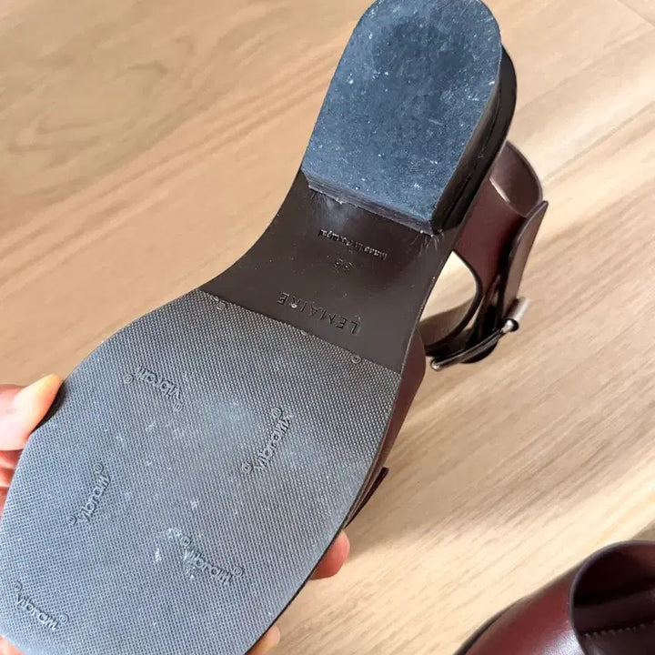 [BUNJANG] Lemaire Sandals - Brown / 르메르 샌들 36사이즈