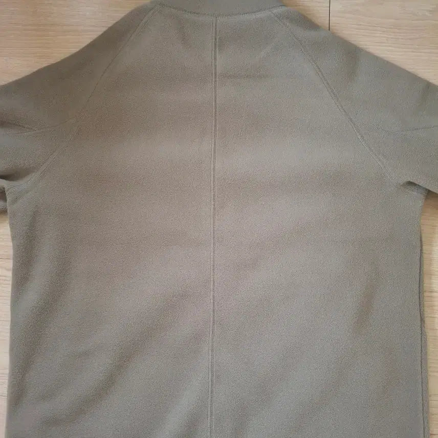 [BUNJANG] Musinsa Standard City Leisure Fleece High Neck Jacket - Mud Beige / 무신사스탠다드 시티 레저 폴라 플리스 하이넥 재킷 L (머드베이지)