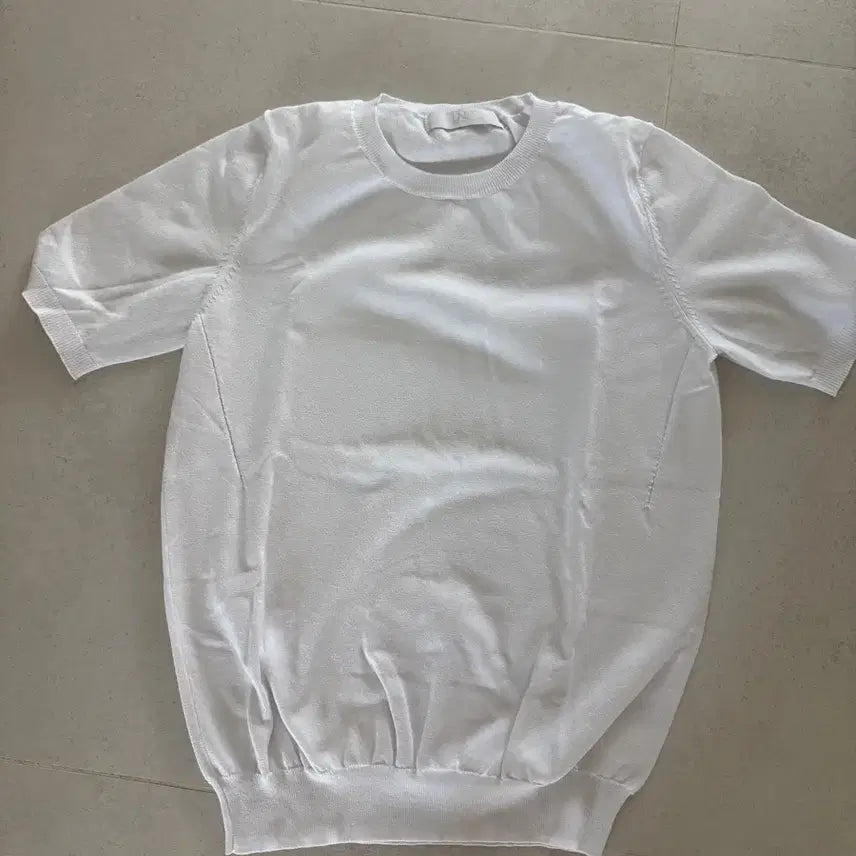 [BUNJANG] UNIT White Knit / UNIT 화이트 니트