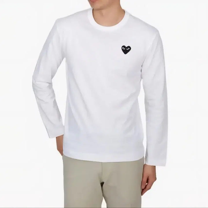 [BUNJANG] Comme des Garcons Black Heart Long Sleeve T-shirt White / 꼼데가르송  하트블랙 와펜 롱슬리브 티셔츠 화이트