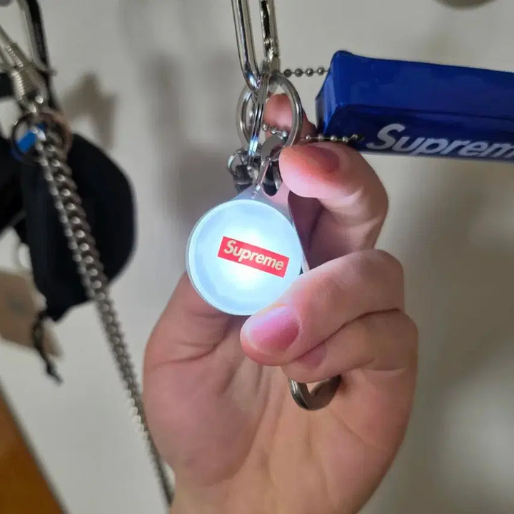 [SOLD OUT] 슈프림 키링모음