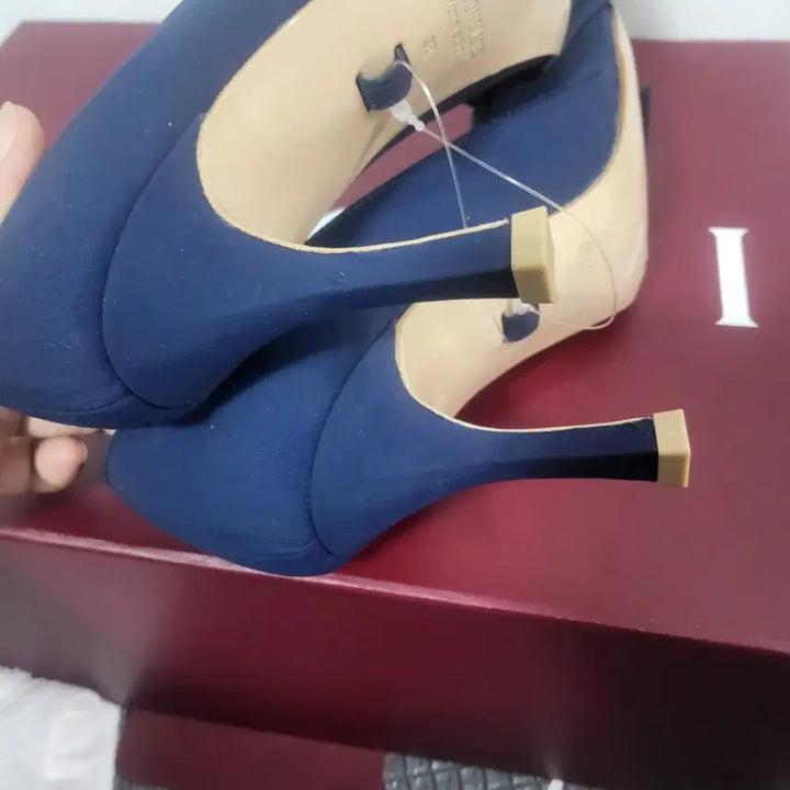 [BUNJANG] Dragonblues Ribbon Pumps Women&