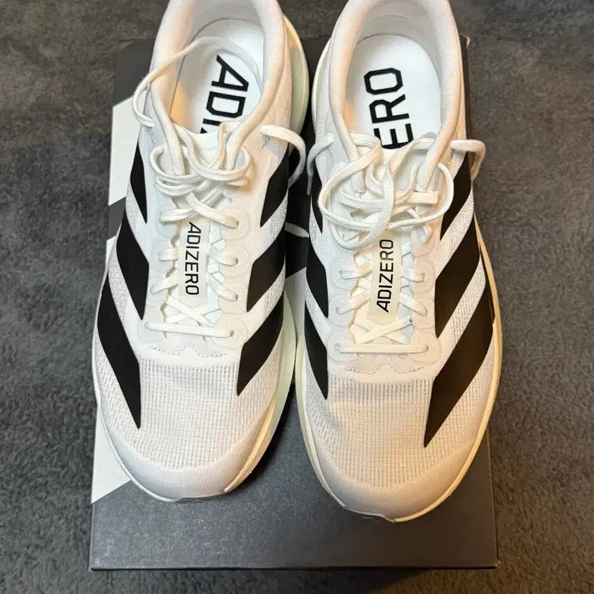 [BUNJANG] Adidas Adizero Evo Sneakers / 아디다스 아디제로 evo 270판매해요.