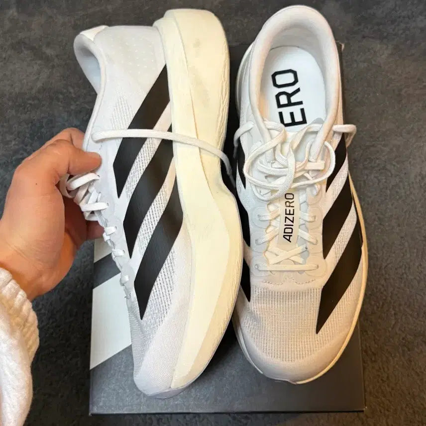 [BUNJANG] Adidas Adizero Evo Sneakers / 아디다스 아디제로 evo 270판매해요.