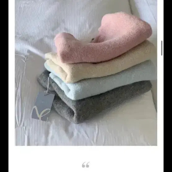 [BUNJANG] Melounge Alpaca Minimal Knit &amp; Lace Bustier Set / 멜라운지 알파카 미니멀 니트(소라)+레이스 뷔스티에 세트