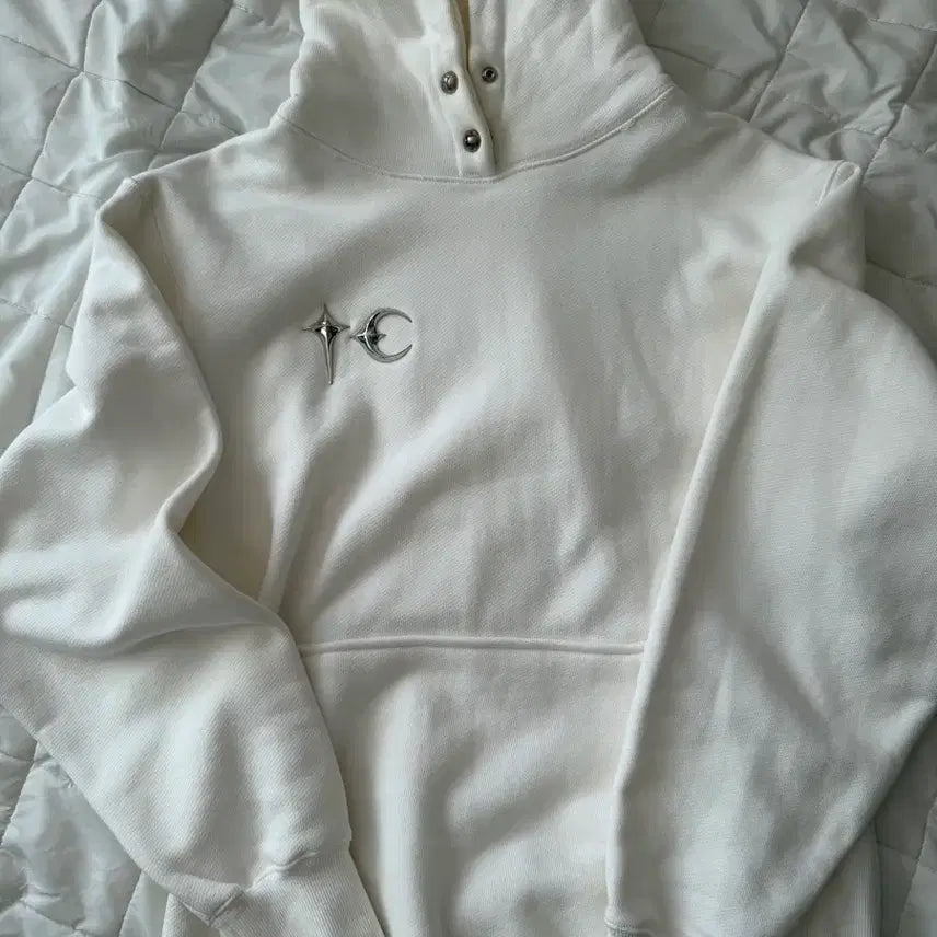 [BUNJANG] Thug Club Armor Hoodie Size 2 / Thug club 떠그클럽 아머후드티 2사이즈