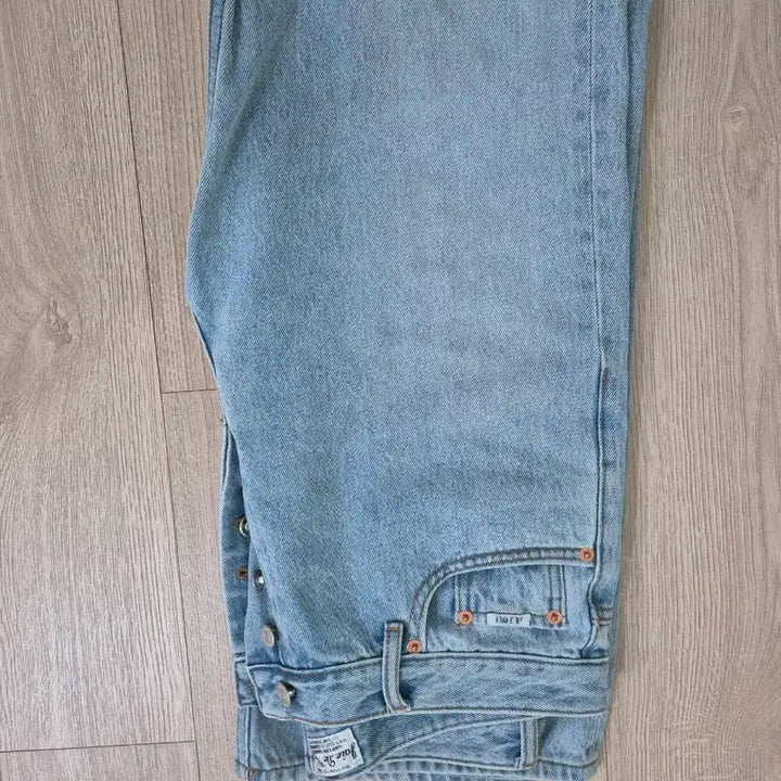 [SOLD OUT] 조이드비비에 켄달데님