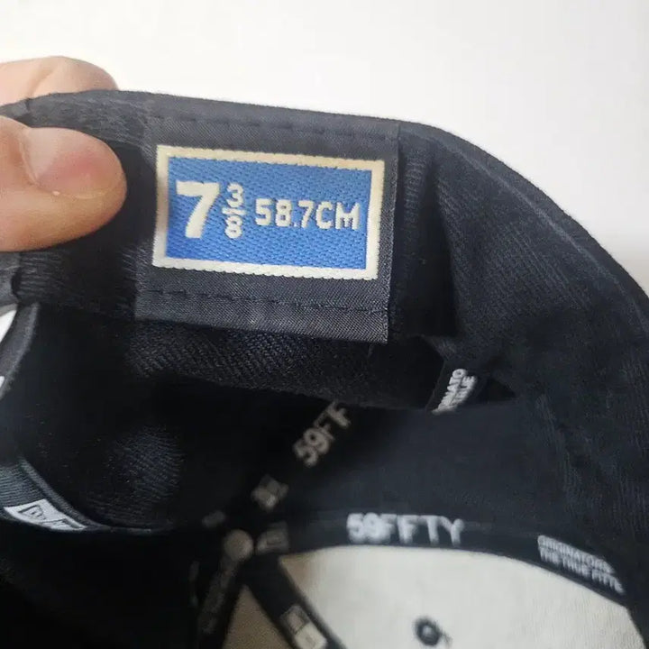 [SOLD OUT] MLB 뉴에라 블랙 59fifty 캡모자 58.7cm